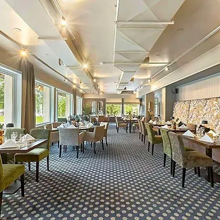 Ξενοδοχείο Kinsarvik Fjordhotel, Bw Signature Collection 3*