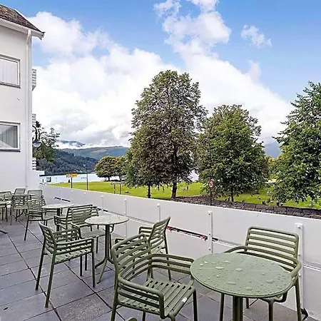 Ξενοδοχείο Kinsarvik Fjordhotel, Bw Signature Collection 3*
